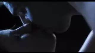 جماع كلبي: فتاة آسيوية تمتلئ مؤخرتها