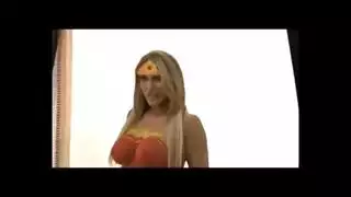 يأكل حليب وعسل منها