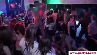 مص البظر بالاجبار