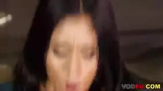 ممارسة الجنس مع فمها الجميل