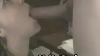 اركب الفحل الأسود في هذا الفيديو الإباحي