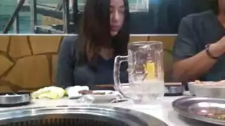 تجميع للقصبة الحلقية والقذف على وجه حنان النجمية
