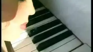 نيك مزدوج عدواني على مؤخرات ضخمة