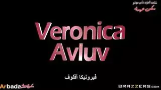 قضيب الصديق النجم الإباحي يدمّر كس الأم