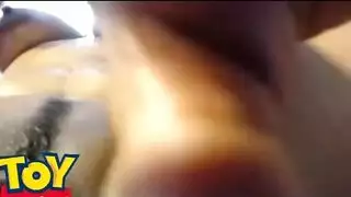 إليزا تأخذ عدة أعضاء ذكرية