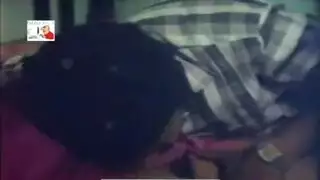 إباحية علنية: جماع عند معبد أسوان