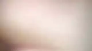 إباحي سوداني مبالغ فيه: عنيف وعميق