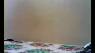 رجل مصري يسجل فيلم بورنو كامل مع زوجته الشبقية