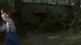 فيلم إباحي كامل: سنو وايت تبتلع سائل سبعة أقزام