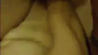 تفريق أرداف أجنبية ضخمة وأفخاذ سمينة