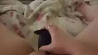 الثلاثي محلية الصنع نجوم البورنو الثدي وهمية