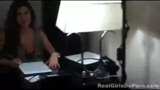 حزب الكلية فتاة فندق صغير