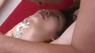 يريد إدخال القضيب السميك والمدفع إباحي مجاني