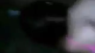 خادمة فلبينية مطيعة تتبع كل أوامر جنسية