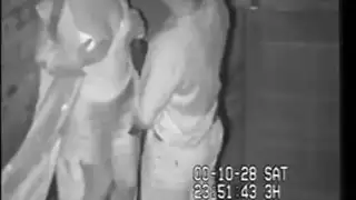يدفع حق شرموطه من الشارع