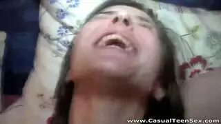 بنات أجنبيات يصبحن صاخبات وقذرات