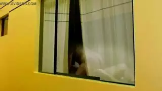 بورنو أجنبي: جنس متخفي في المتجر ومص علني