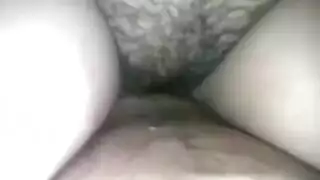 بنت هيجانه تستعرض
