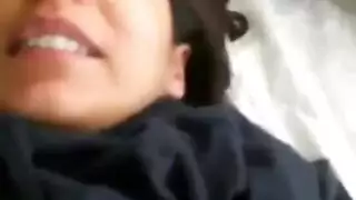 ينيكها من الخلف وهي تتلذذ بحلى
