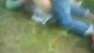 بورن خشن في فتحتها الضيقة