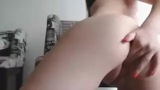 مثليه الملاعين فتاة جميلة بري