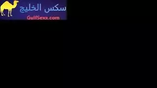 ممارسة جنس محظورة: امرأة مصرية تأخذ عشيقها إلى غرفة ابنها للجنس