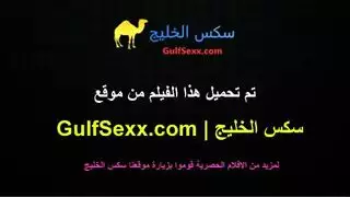 هي تستطيع تحمل أكبر القضبان في فيلم إباحي قاس
