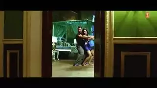 تحرش جنسي حك زب في طيز في السوق