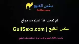 قضيب صغير، شهوة شرجية كبيرة: فعل خلفي عنيف
