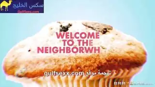 إيفا المدبوغة تأخذ قضيب الفحل الجديد الكبير في طيزها