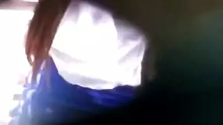 فيلم تجسس هاو: ثنائي شبابي يصبح متلامسًا ومثارًا جنسيًا