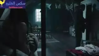ديوى تتعرى تمامًا لفيلم إباحي مستوحى من فيرمير