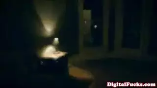 مراهقات لاتينيات يمارسن الجنس الفموي والجماع مع إخفاء الوجوه