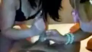 جلد شرجي مزدوج لهذه العاهرات الألمانيات الشقراوات