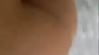 العاهرة الموشومة سوسو: جنس شرجي وعرض للثديين