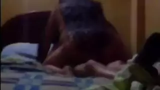 مثلية ثلاثية منحرفة: نيك الفتحتين بلا رحمة