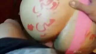 الزوجة العربية المطيعة وفاء تمص وتركب القضيب بخنوع