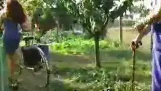 نيك ابتزاز: أجبرت على أخذه في الطيز والكس