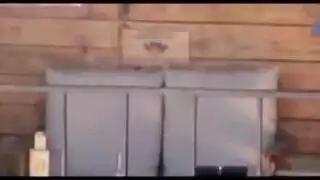 رجل مستقيم يمارس الجنس الشرجي الخام مع شاب