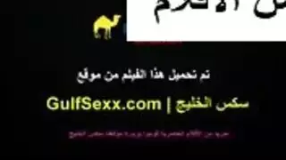أوgy مصري: رجال متعددون ينتهكون عاهرة ريفية في العراء