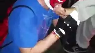 مهرج تعري فوضوي
