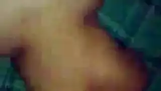 ولد ينيك جارته امه المنقبه
