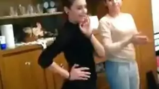 الكلبة العربية نايلون
