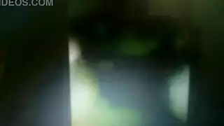 حركة إباحية بحمالات الصدر وأثداء ضخمة