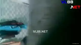 ضرب فتحتها المبللة باللسان إباحية فموية متطرفة