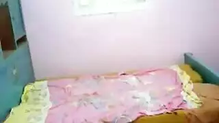 قذف عميق داخل الفتاة المثيرة من الحي