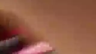 طالبة يائسة تُملأ بالعاطفة والسائل المنوي