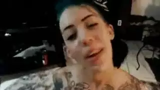 وقت اللعب الإباحي: هواة تستخدم كل لعبة في صندوقها