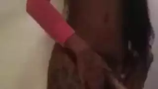 شيميل أسمر عاهر يتم اختراقه مزدوجًا بعنف