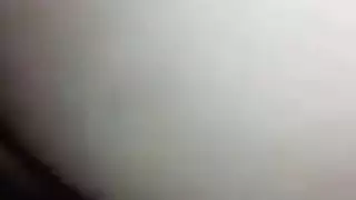 جلسة نيك جزائرية ساخنة الأخ يدكّ كس أخته الضيق